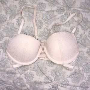 cream lacey push up bra